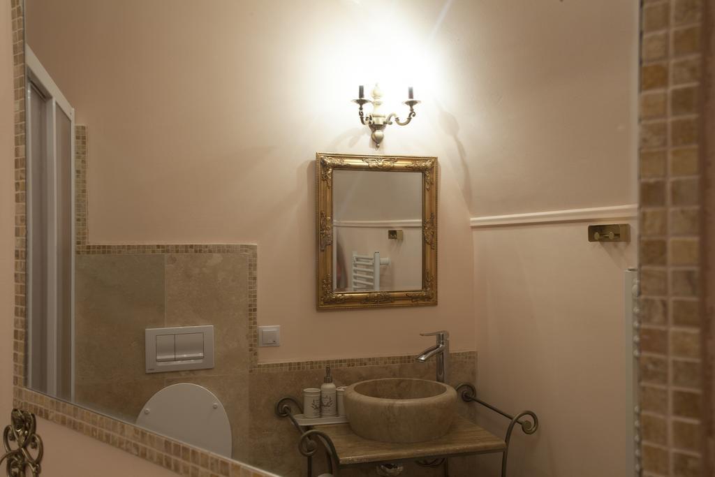 Green Door Apartment Sibiu Oda fotoğraf